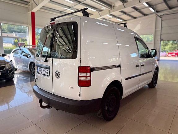 Volkswagen Caddy 4 of 5