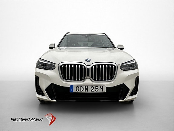 BMW X3 2 of 5