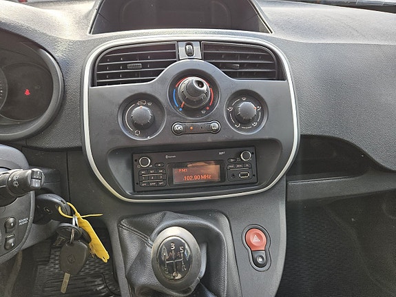 Renault Kangoo Express 17 of 22