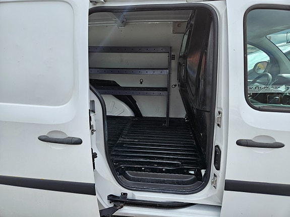 Renault Kangoo Express 13 of 22