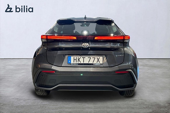 Toyota C-HR 5 of 5