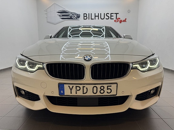 BMW 440i 5 of 23
