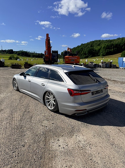 Audi A6 5 of 9