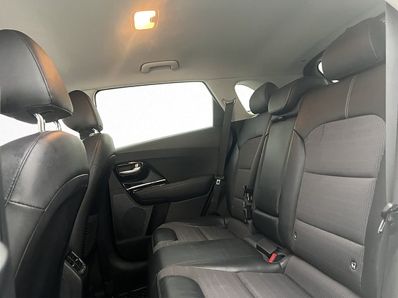 Kia Niro 15 of 27