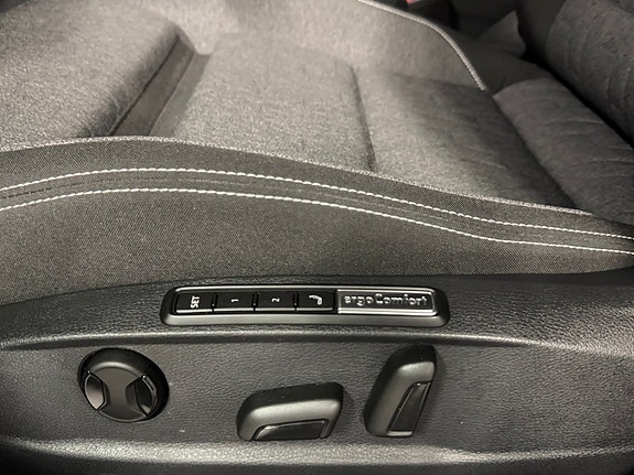 Volkswagen Passat 18 of 19