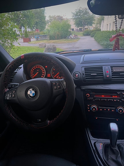 BMW 120i 6 of 7