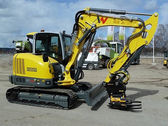 Wacker Neuson ET65 3 of 5