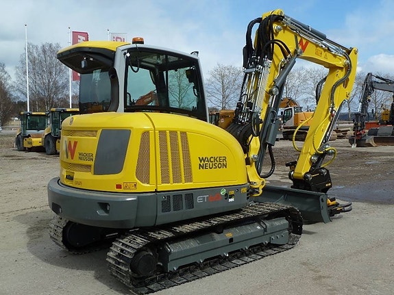 Wacker Neuson ET65 10 of 14