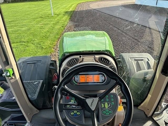 Fendt 828 Vario plus 7 of 12