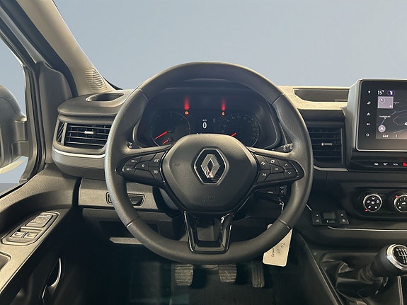 Renault Trafic 9 of 21