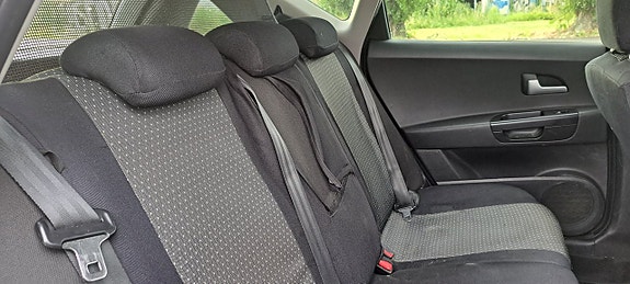 Kia Ceed 7 of 11