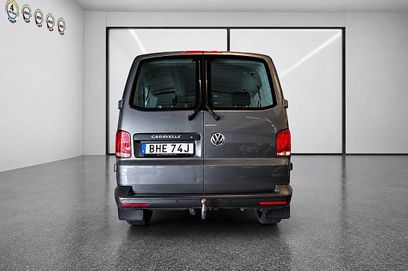 Volkswagen Caravelle 6 of 22