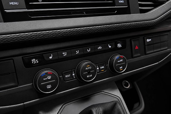 Volkswagen Caravelle 14 of 22