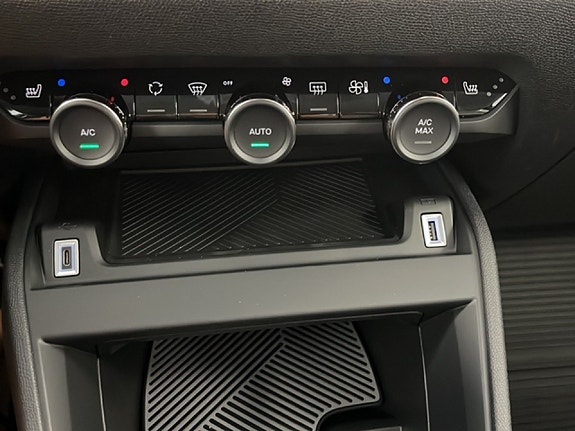 Citroen C4 13 of 16