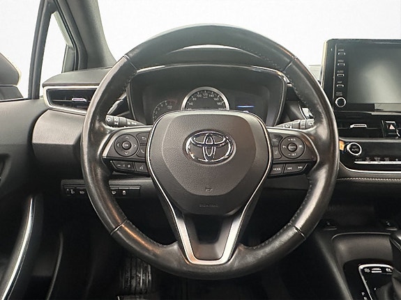 Toyota Corolla 11 of 30