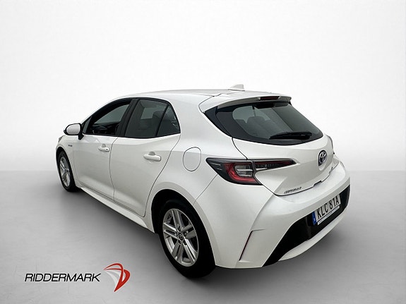 Toyota Corolla 8 of 30
