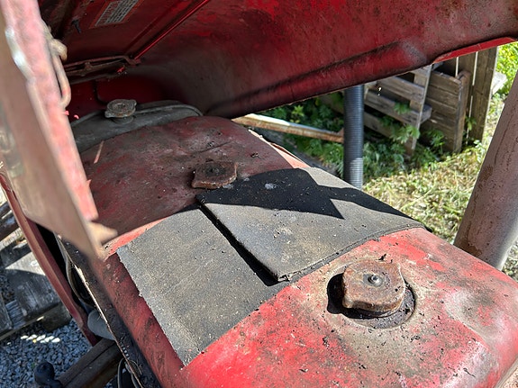 Massey Ferguson FE-35 5 of 5