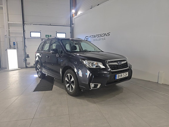 Subaru Forester 2 of 5
