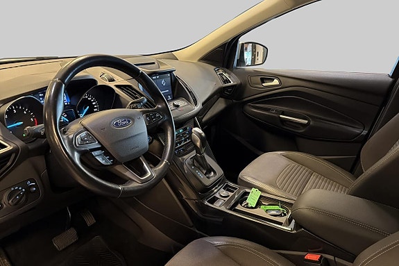 Ford Kuga 7 of 16