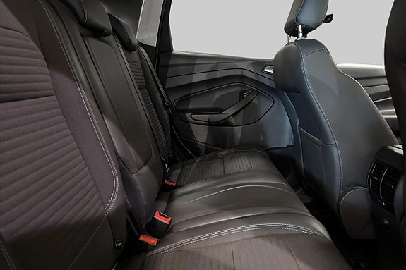 Ford Kuga 5 of 5