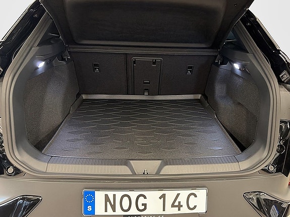 Volkswagen ID.4 GTX 9 of 12