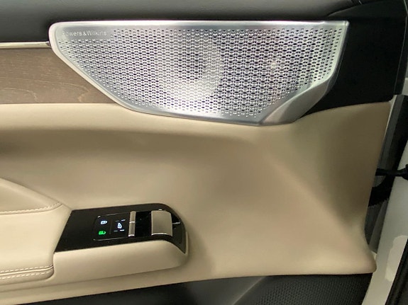 Volvo ES90 13 of 20