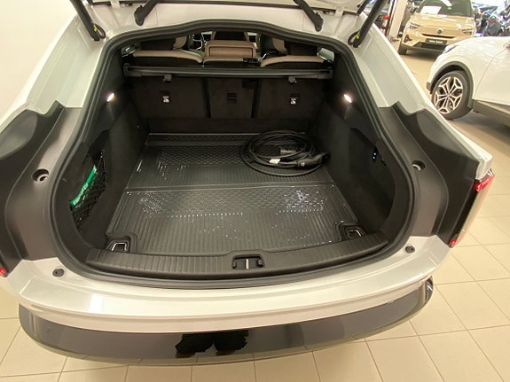 Volvo ES90 19 of 20