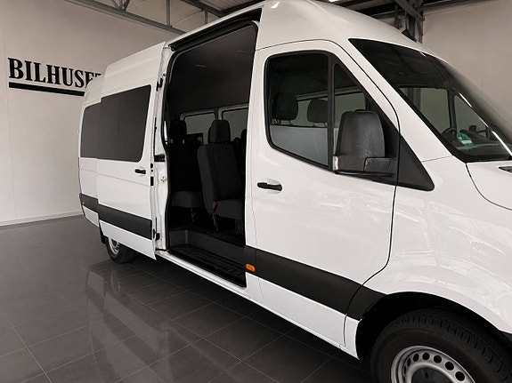 Mercedes-Benz Sprinter 317 2 of 7