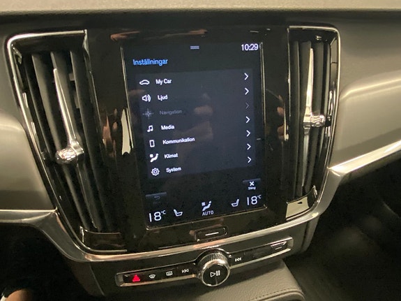 Volvo V90 13 of 13