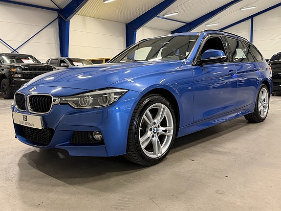BMW 320 2 of 5
