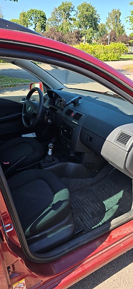 Skoda Fabia 4 of 5