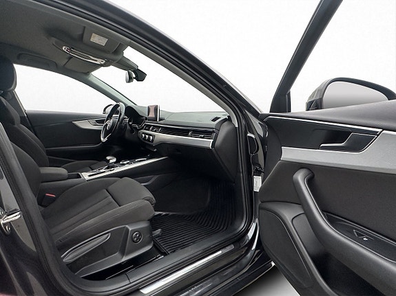Audi A4 12 of 28