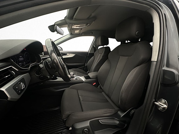Audi A4 9 of 28