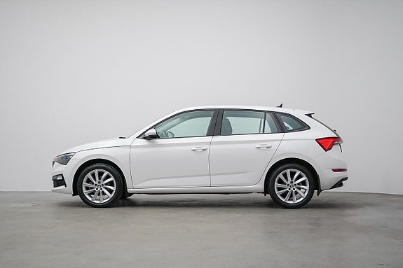 Skoda Scala 3 of 5