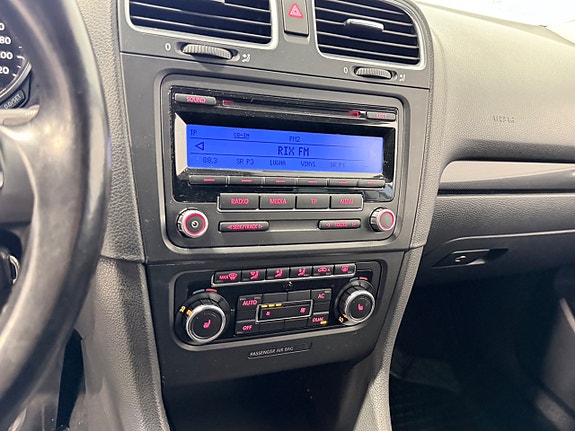 Volkswagen Golf VI 11 of 15