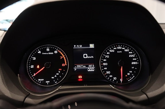 Audi Q2 15 of 19