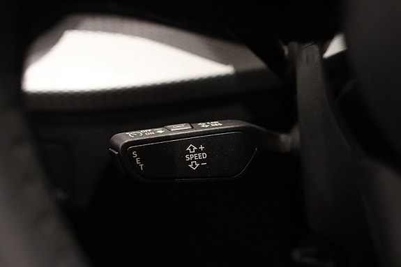 Audi Q2 14 of 19