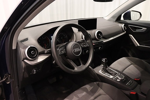 Audi Q2 10 of 19