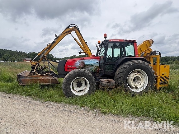 Traktor Valmet 8150 med klippaggregat 5 of 5