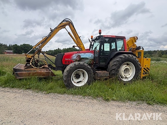 Traktor Valmet 8150 med klippaggregat 4 of 5