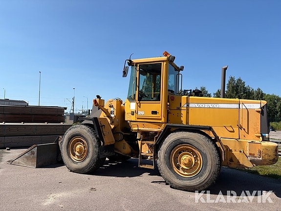 Hjullastare Volvo L90 D med redskap 2 of 5