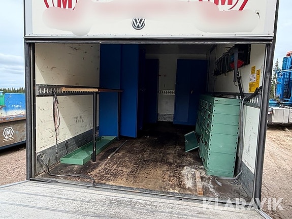 Skåpbil Volkswagen Crafter med bakgavellift 5 of 5