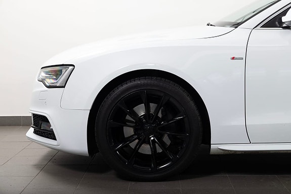 Audi A5 4 of 5
