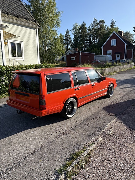 Volvo 740 3 of 8