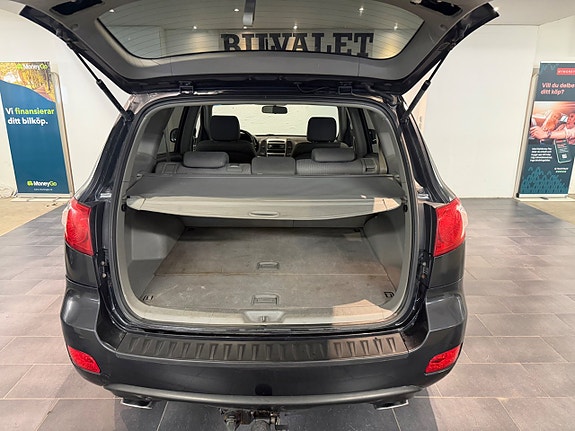 Hyundai Santa Fe 7 of 17