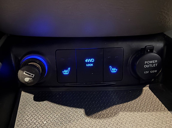 Hyundai Santa Fe 14 of 17