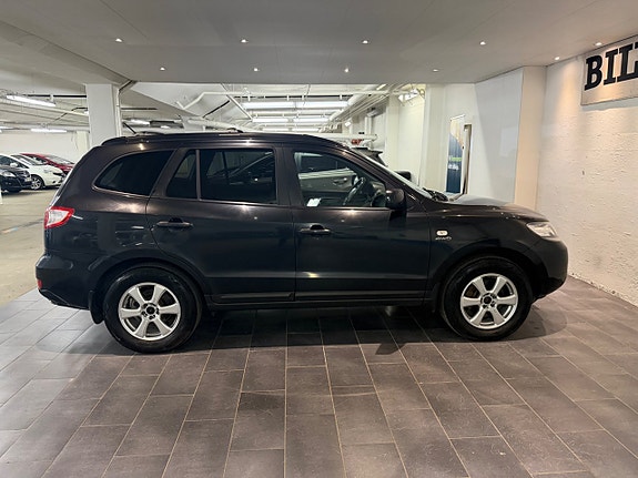 Hyundai Santa Fe 8 of 17