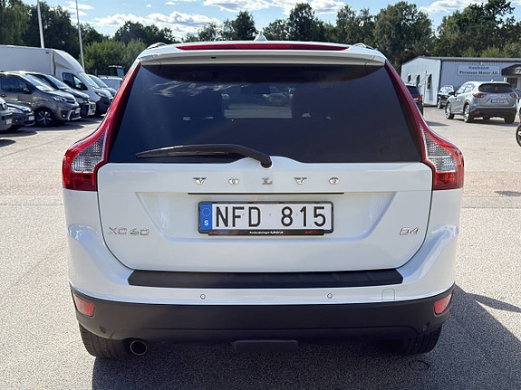 Volvo XC60 5 of 5