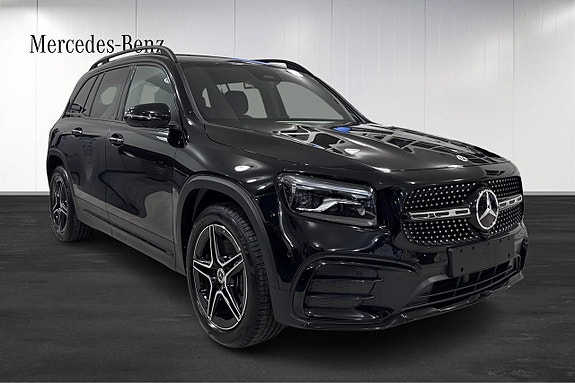 Mercedes-Benz GLB220 d 2 of 5