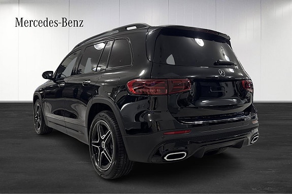 Mercedes-Benz GLB220 d 3 of 5